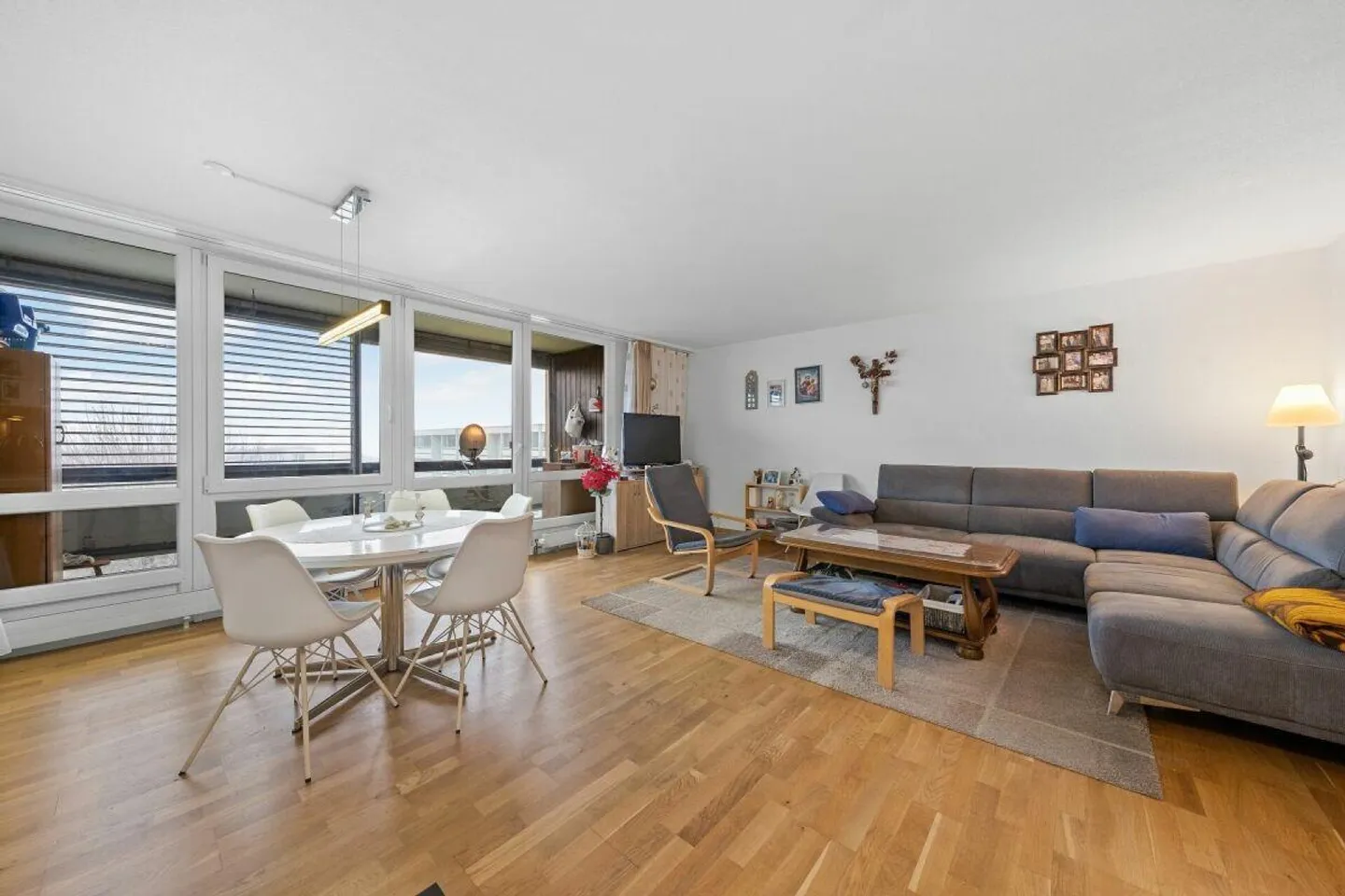 Modernisierte 3.5-Zimmerwohnung - Foto 1 von 13