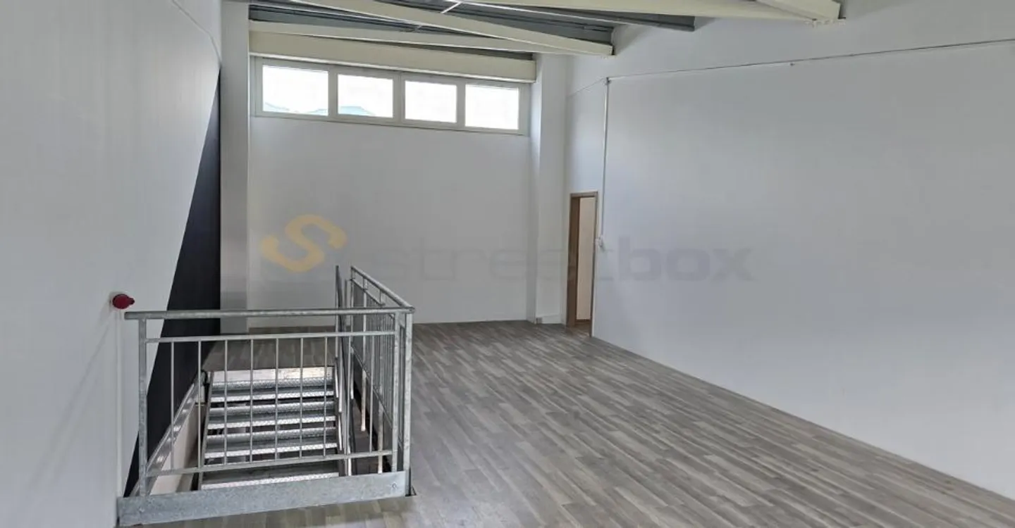 Seltene Gelegenheit! Doppelbox zu vermieten! - Foto 5 von 5