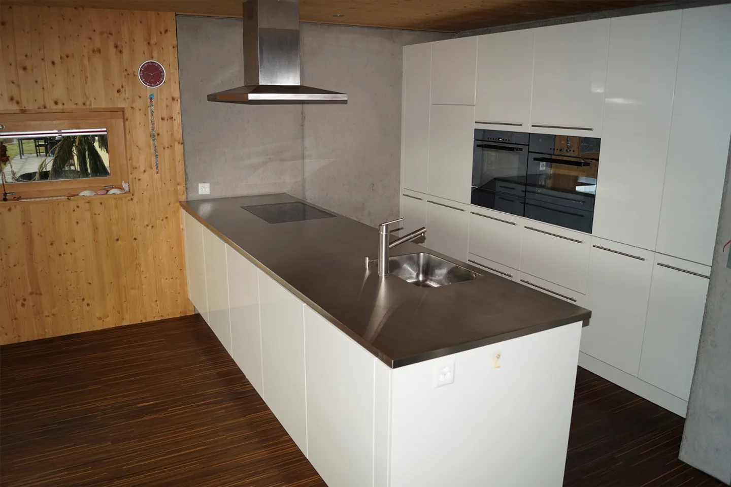 Bella casa unifamiliare moderna - Foto 4 di 24