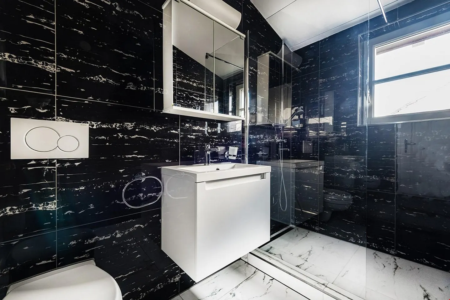 Appartement de 3,5 pièces près de la frontière - Photo 6 sur 8