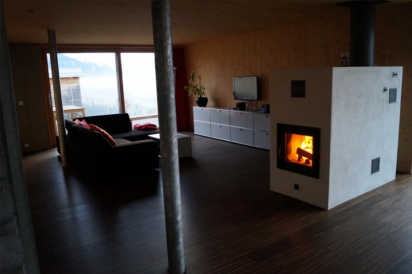 Bella casa unifamiliare moderna - Foto 9 di 24