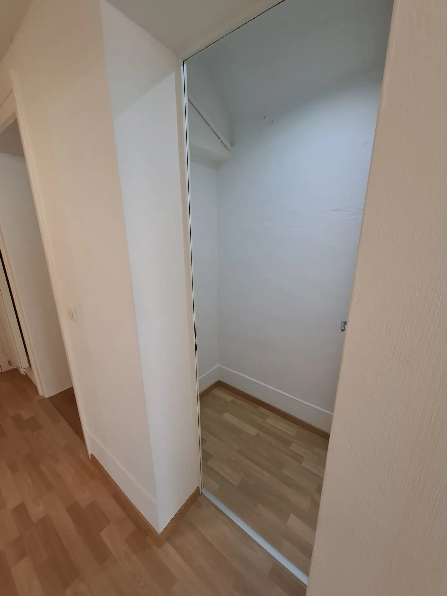 Helles Loft in zentraler Lage - Foto 6 von 7