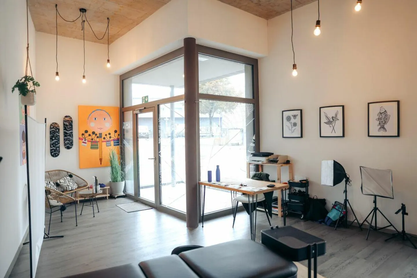 47m² commercial space for rent in Lucerne - Photo 2 of 8