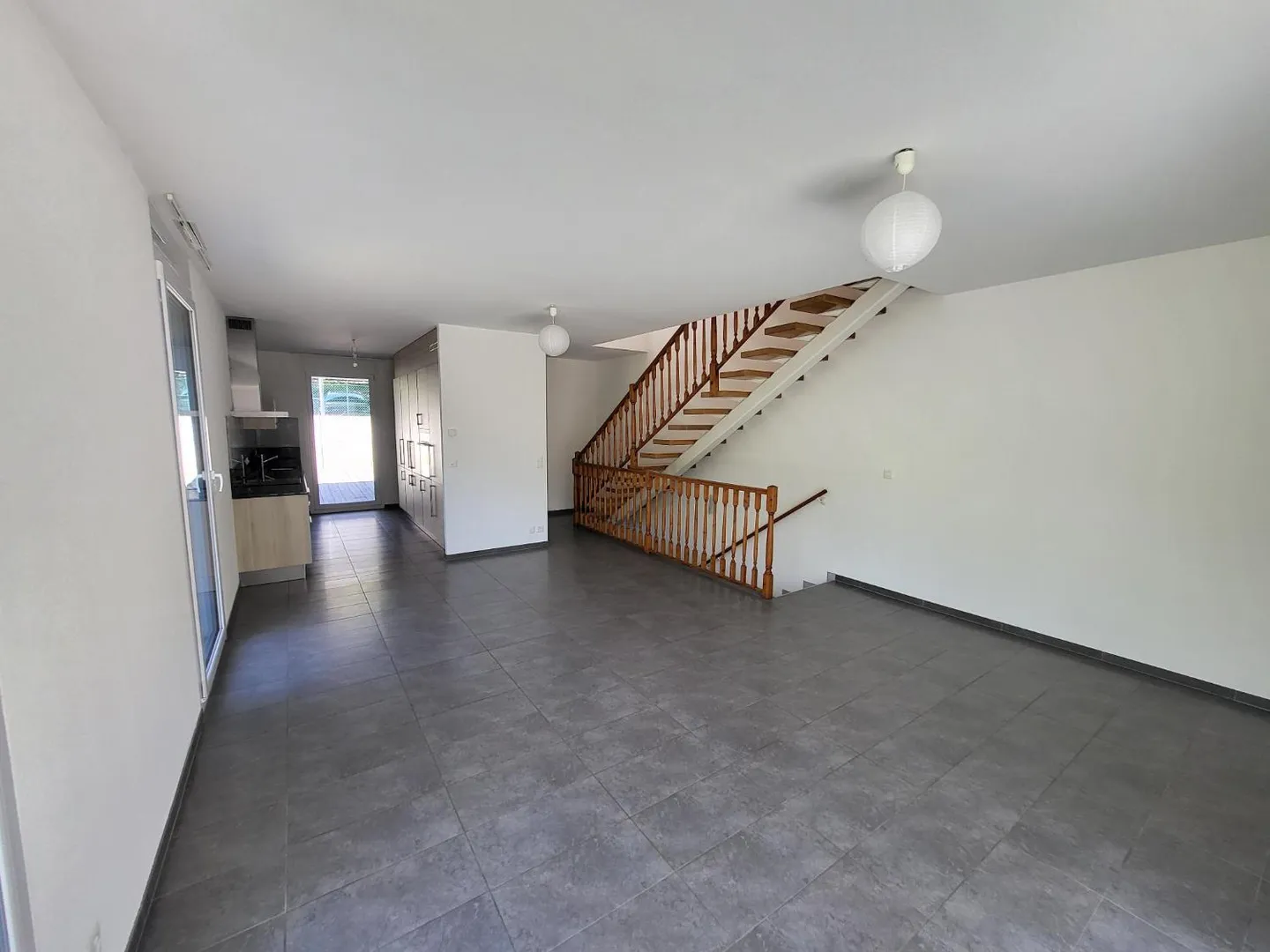 Casa a schiera 5 stanze - Foto 1 di 13