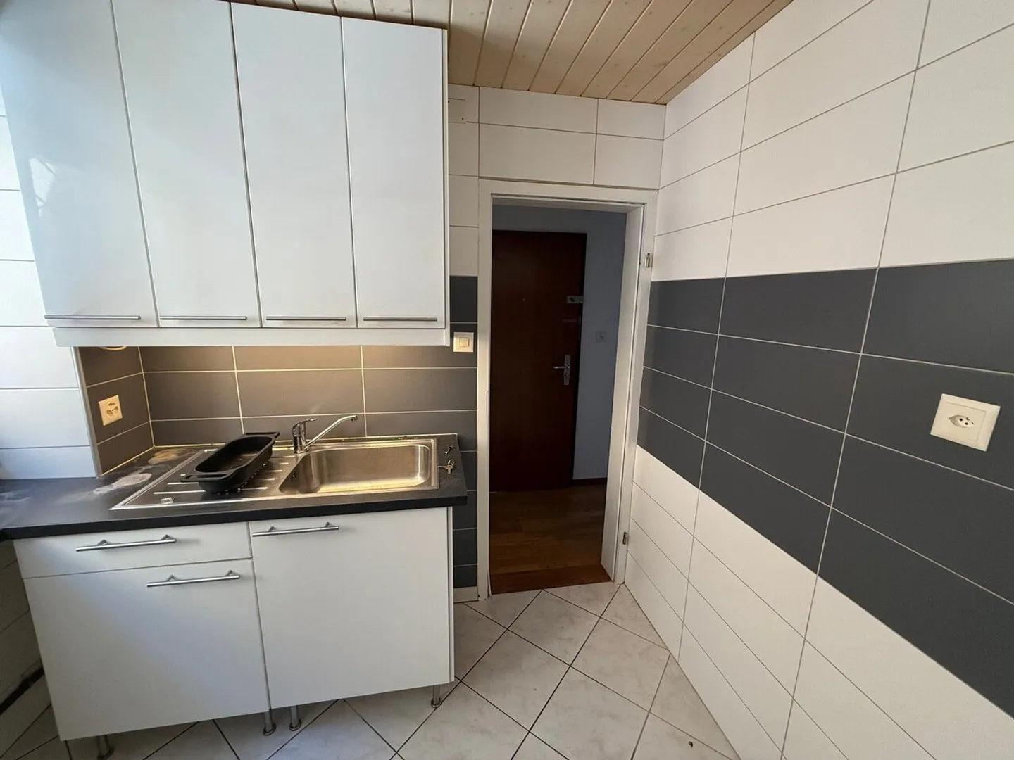 Appartamento di 3.0 locali al piano terra - Foto 9 di 10