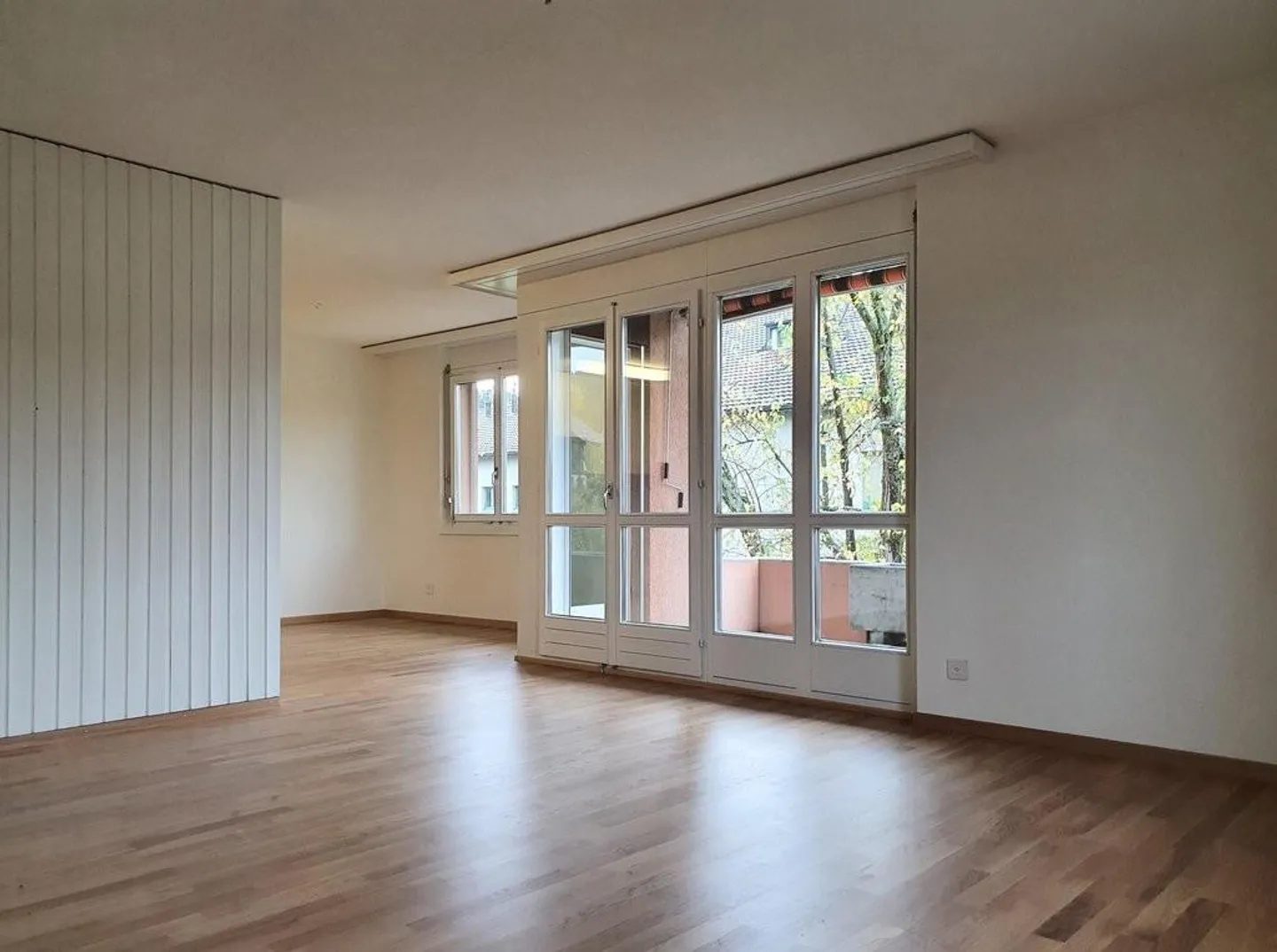 Appartement confortable avec coin salon dans le jardin - Photo 4 sur 7