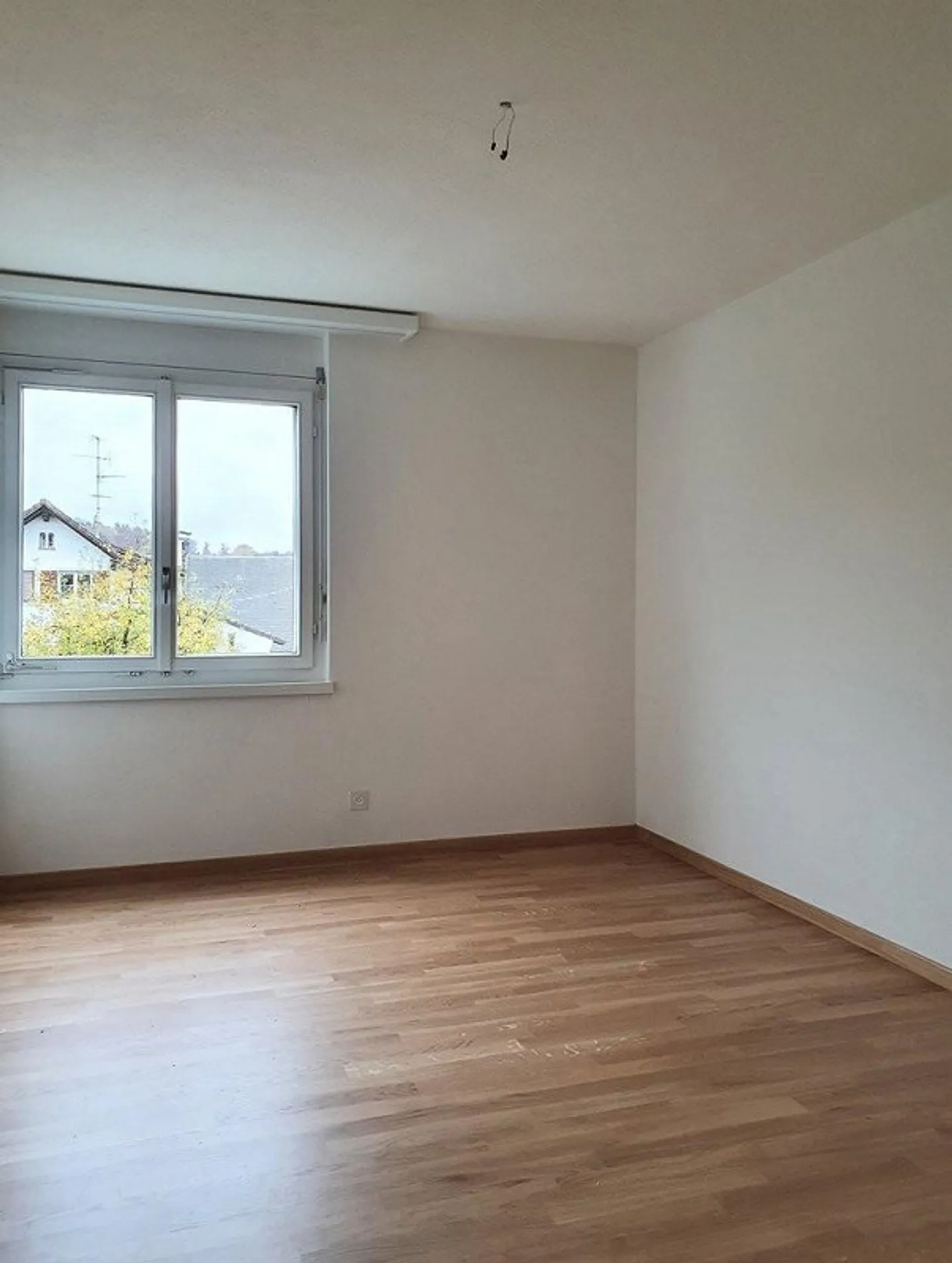 Appartement confortable avec coin salon dans le jardin - Photo 5 sur 7
