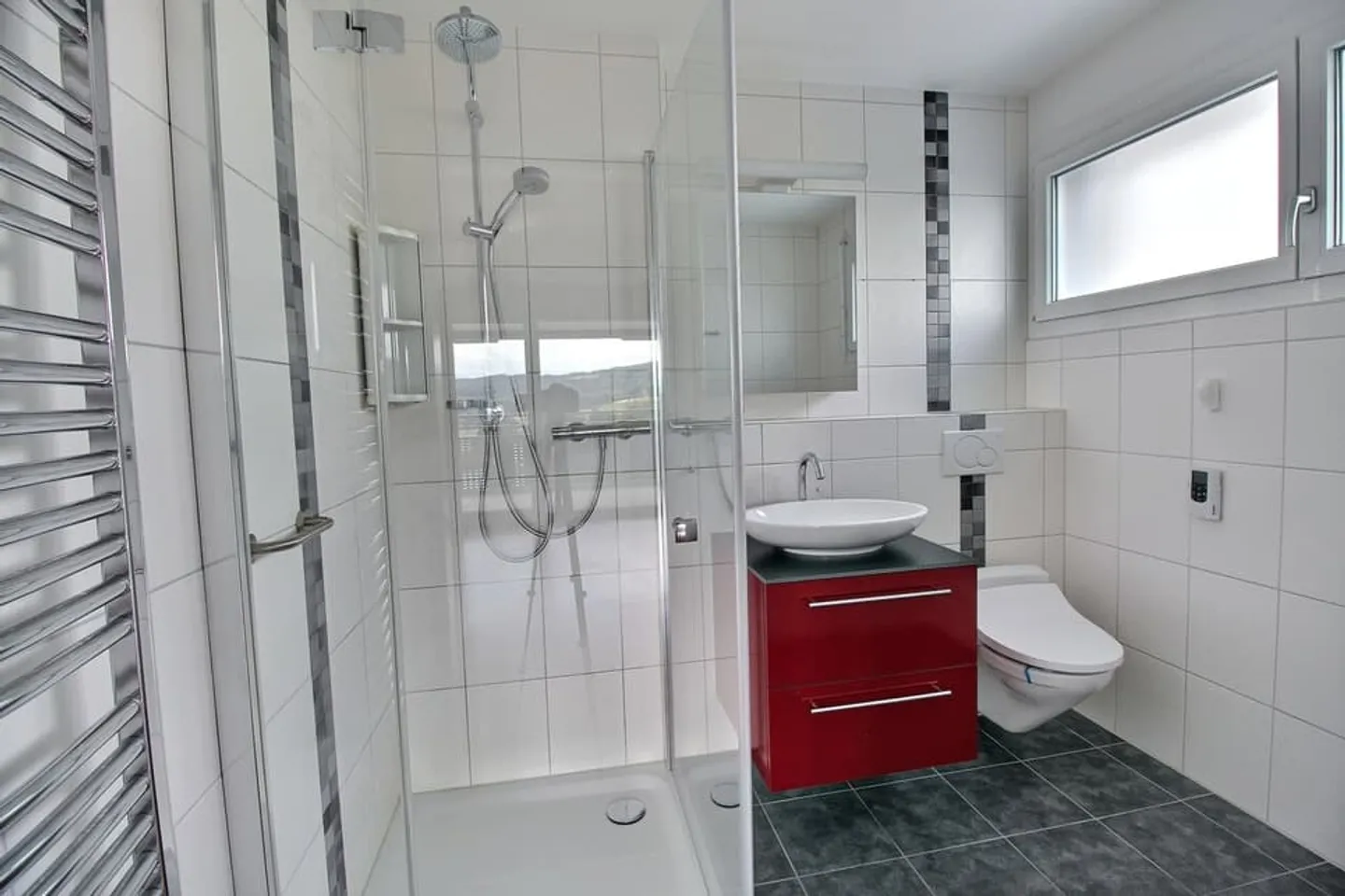Charmante Wohnung mit schönem, freiem Blick! - Foto 7 von 13