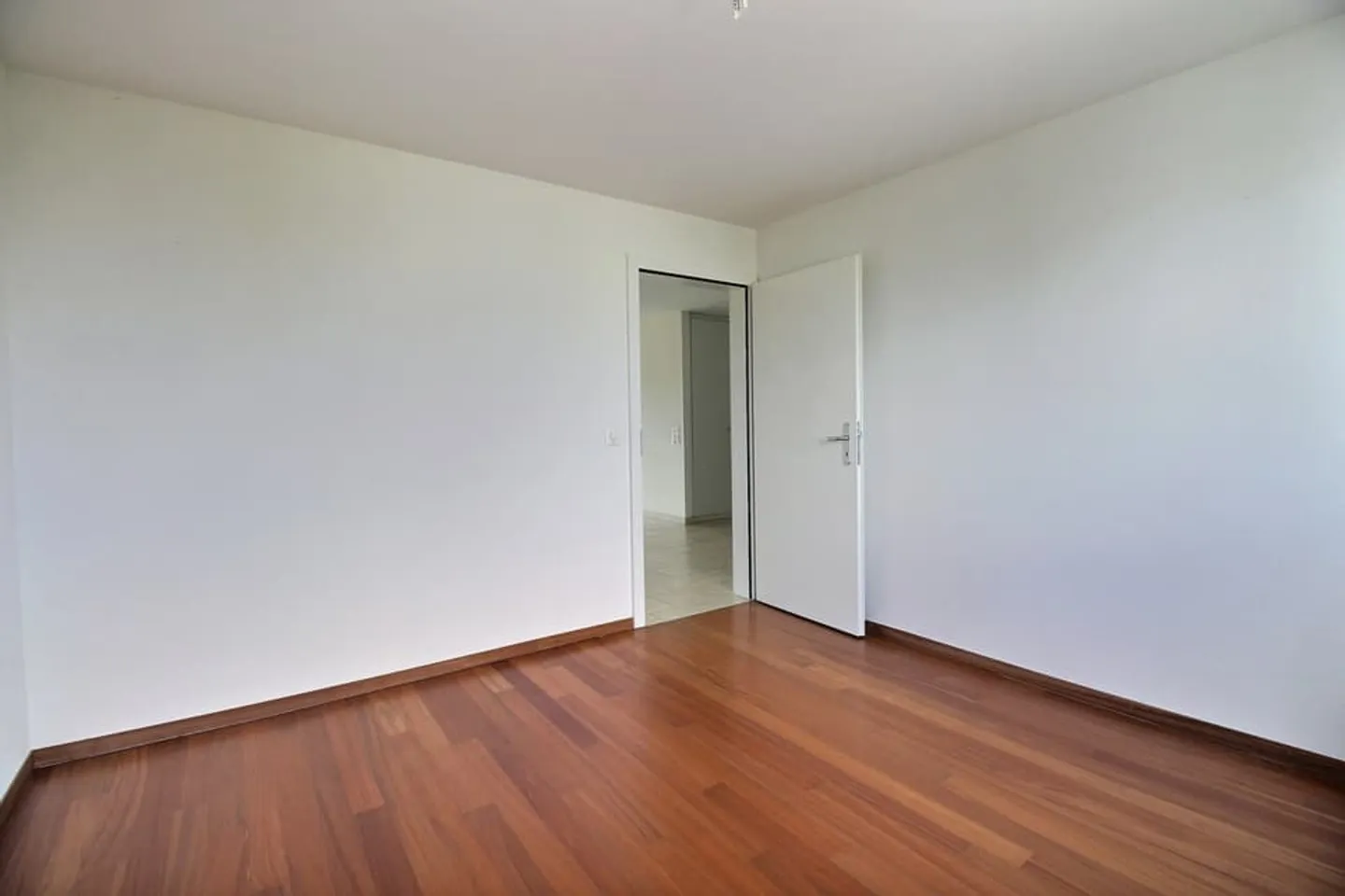 Charmante Wohnung mit schönem, freiem Blick! - Foto 10 von 13