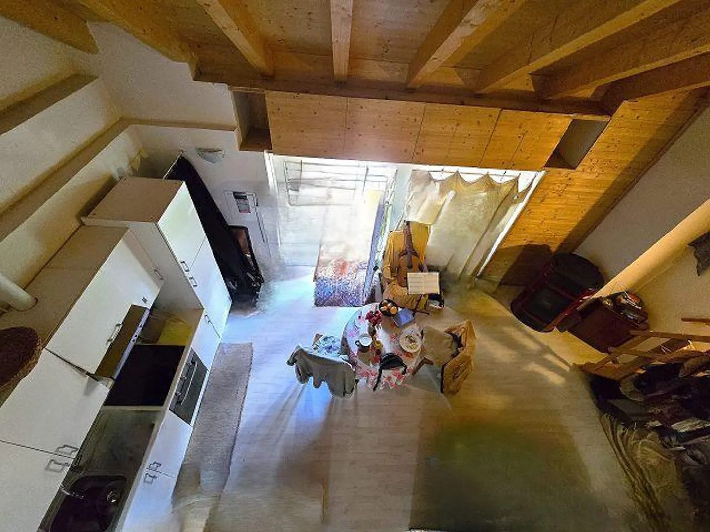 Rustique avec 2 appartements (2 et 3 pièces avec terrasses et belle vue) - Photo 12 sur 34