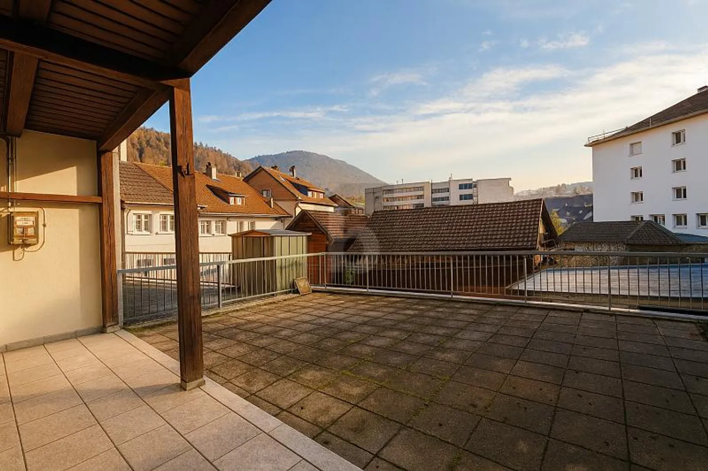 GEMMA VERSATILE E AFFASCINANTE CON POTENZIALE - Foto 4 di 6