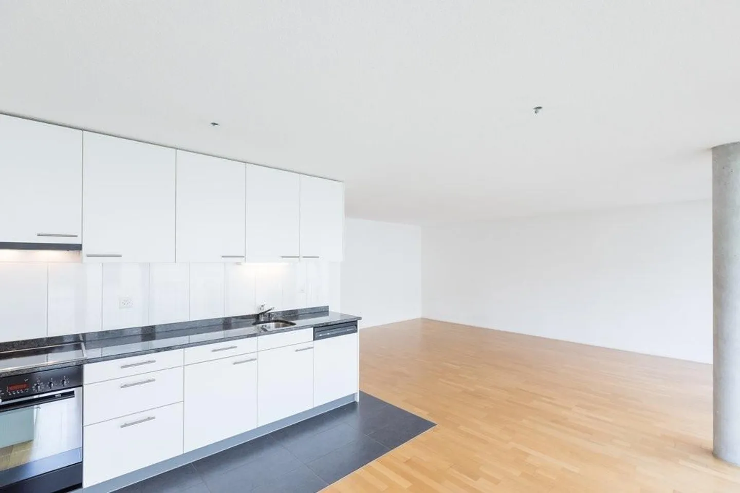 Appartement attrayant de 4,5 pièces à louer à Jegenstorf - Photo 2 sur 9