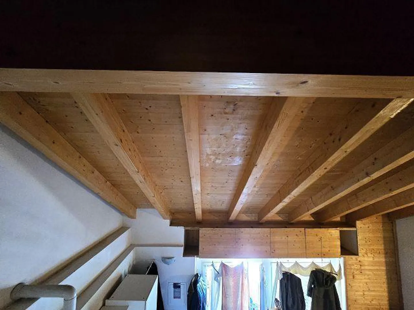 Rustique avec 2 appartements (2 et 3 pièces avec terrasses et belle vue) - Photo 21 sur 34