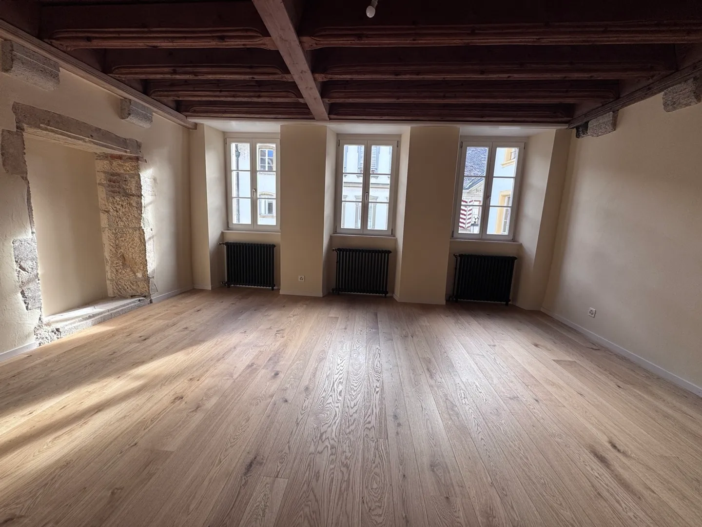 Estavayer-le-Lac, in affitto, casa di città, completamente ristrutturata, 175m2 - Foto 12 di 13