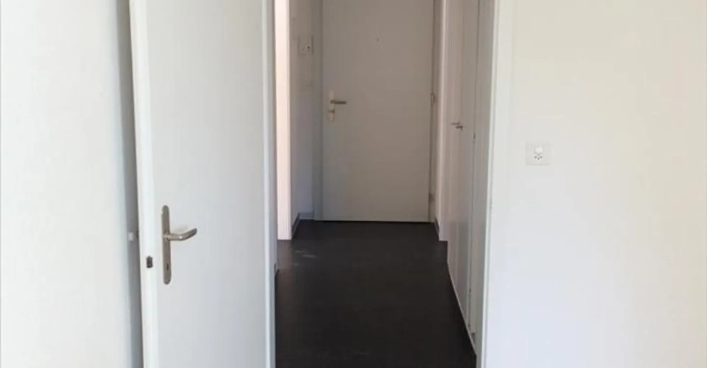 Charming 4-room apartment in a quiet environment - Photo 9 of 9