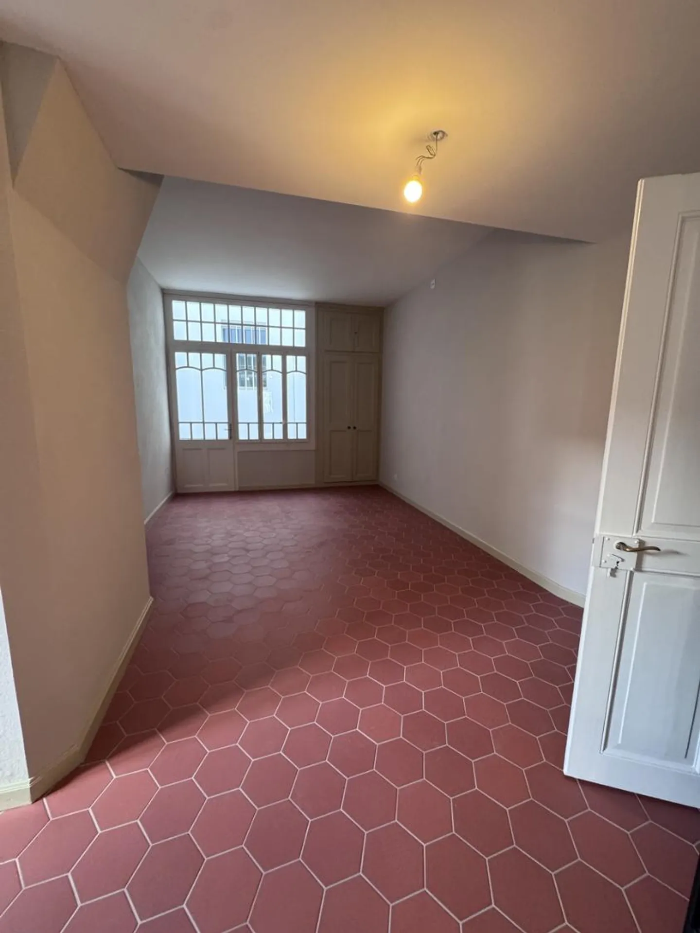 Estavayer-le-Lac, in affitto, casa di città, completamente ristrutturata, 175m2 - Foto 7 di 13