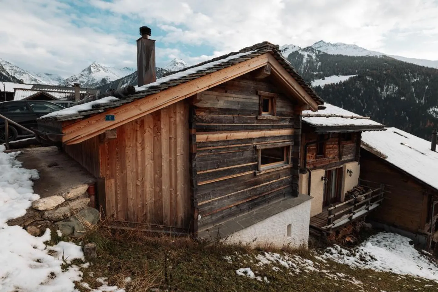 Renovated chalet with stunning views in Sarreyer - Photo 7 of 7