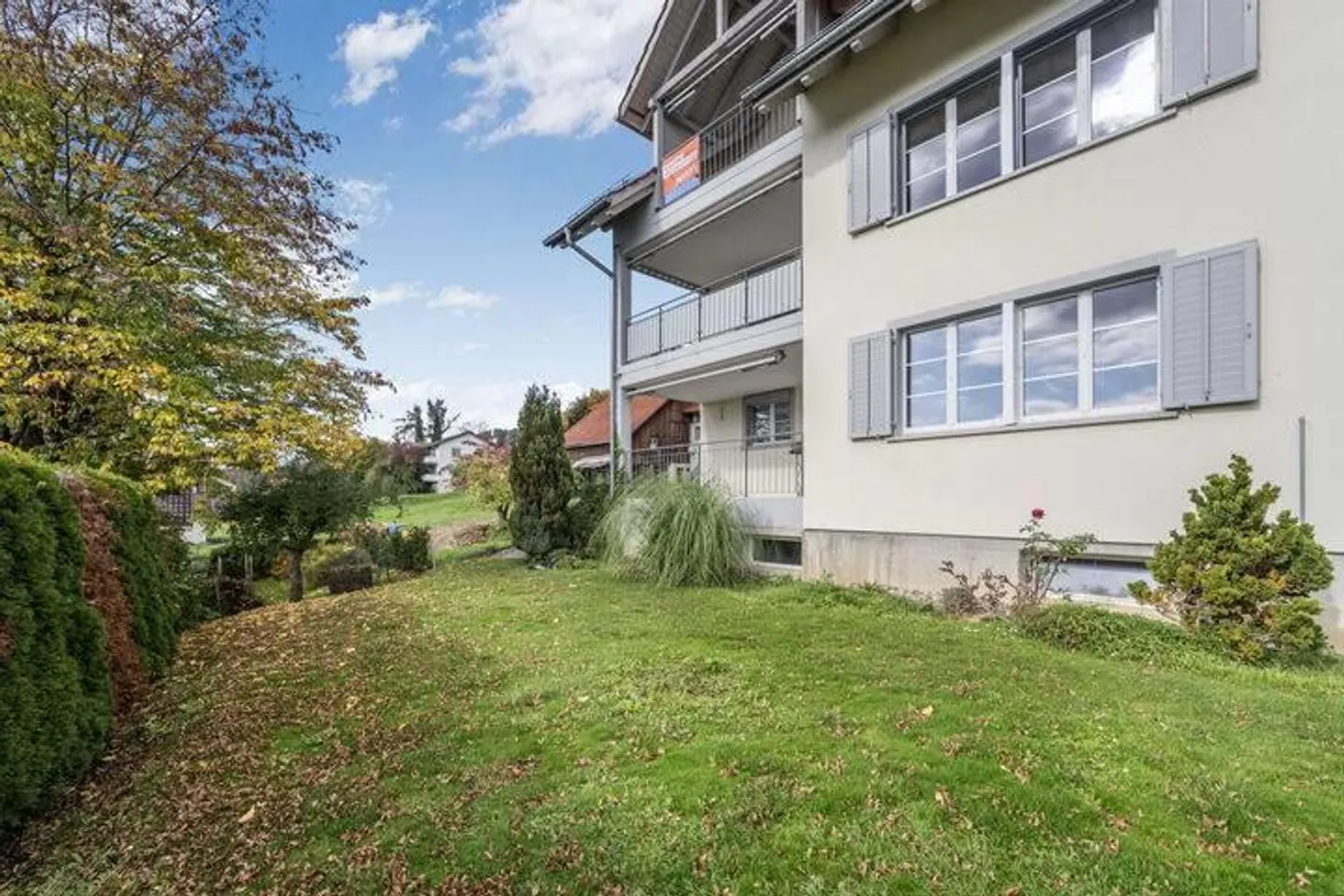 ATTRACTIVE GARDEN APARTMENT IN THE VILLAGE IDYLL - Photo 7 of 8