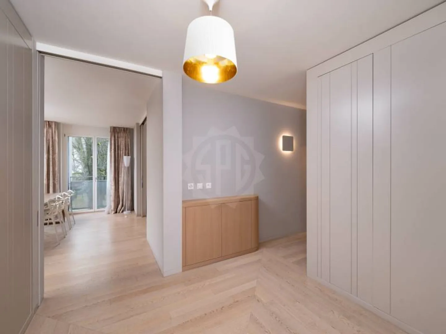 7-Zimmer-Wohnung - Foto 1 von 12