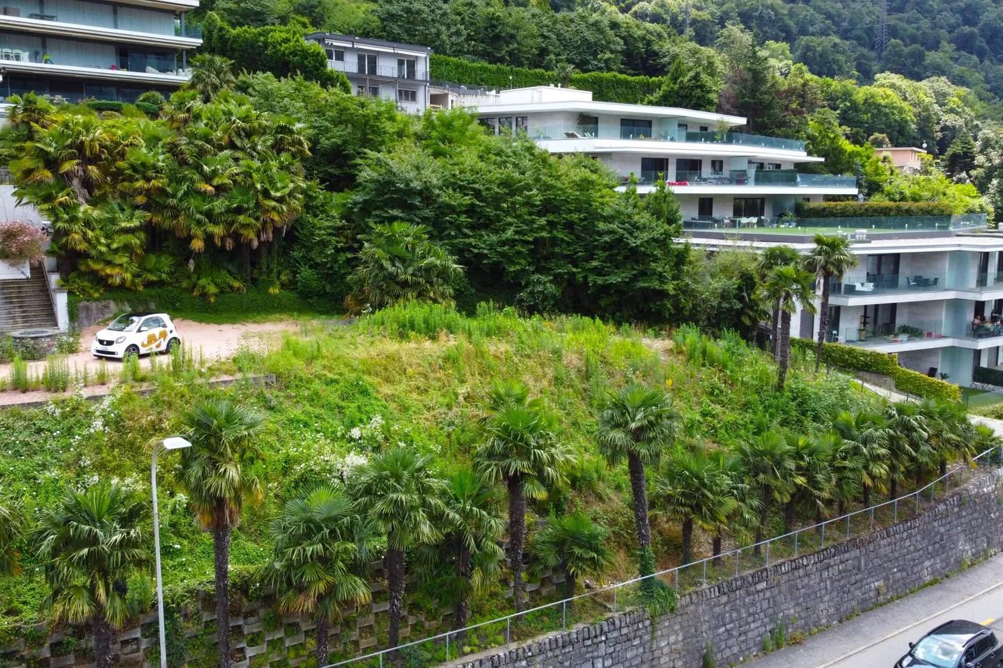 Bauland mit fantastischer Seesicht / Terreno edificabile con vista unica sul lago - Foto 3 von 7