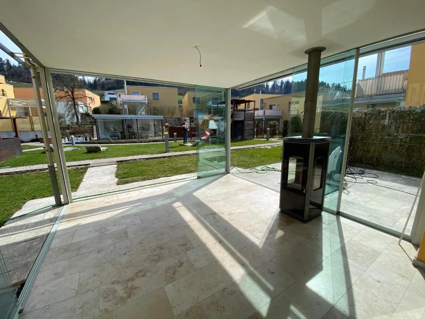 Casa unifamiliare di 6,5 stanze con 50m2 di grande spazio cantina aggiuntivo - Foto 7 di 10