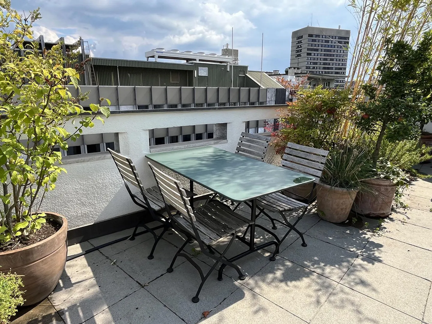 Wunderschönes Büro im Stadtzentrum zur gemeinsamen Nutzung mit großer Terrasse - Foto 9 von 10