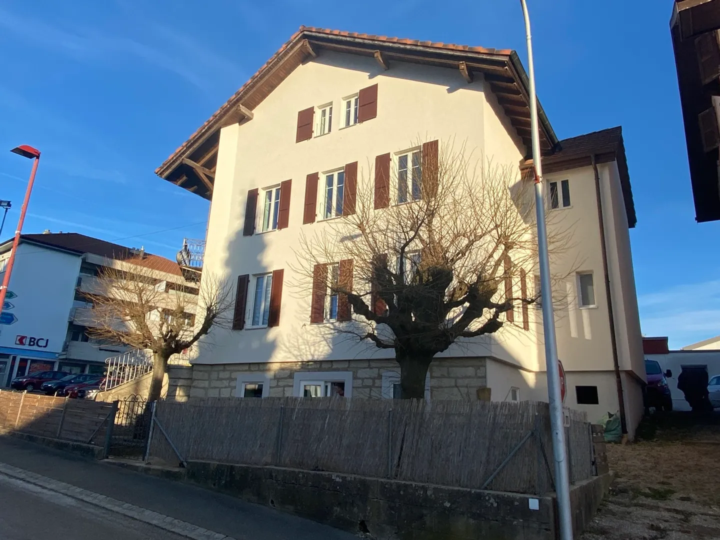 Edificio con 4 appartamenti completamente ristrutturati - Foto 11 di 12