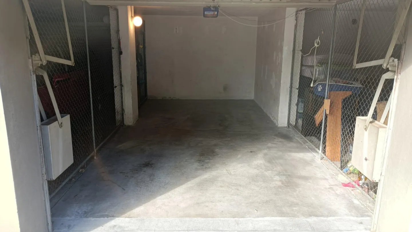Box Garage Sicuro in Affitto - Foto 2 di 7