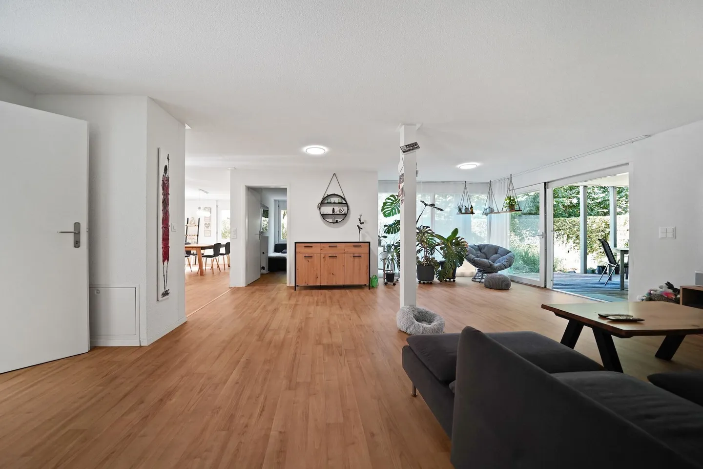 Dreamlike property in perfect location of Lyss - Photo 16 of 25