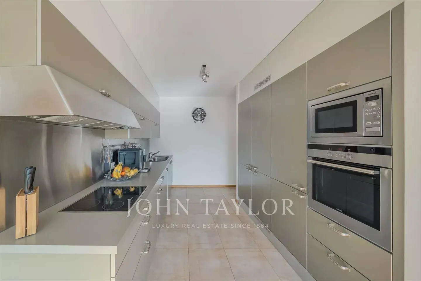 Magnificent 4.5-room apartment in the heart of Montreux - Photo 6 of 7