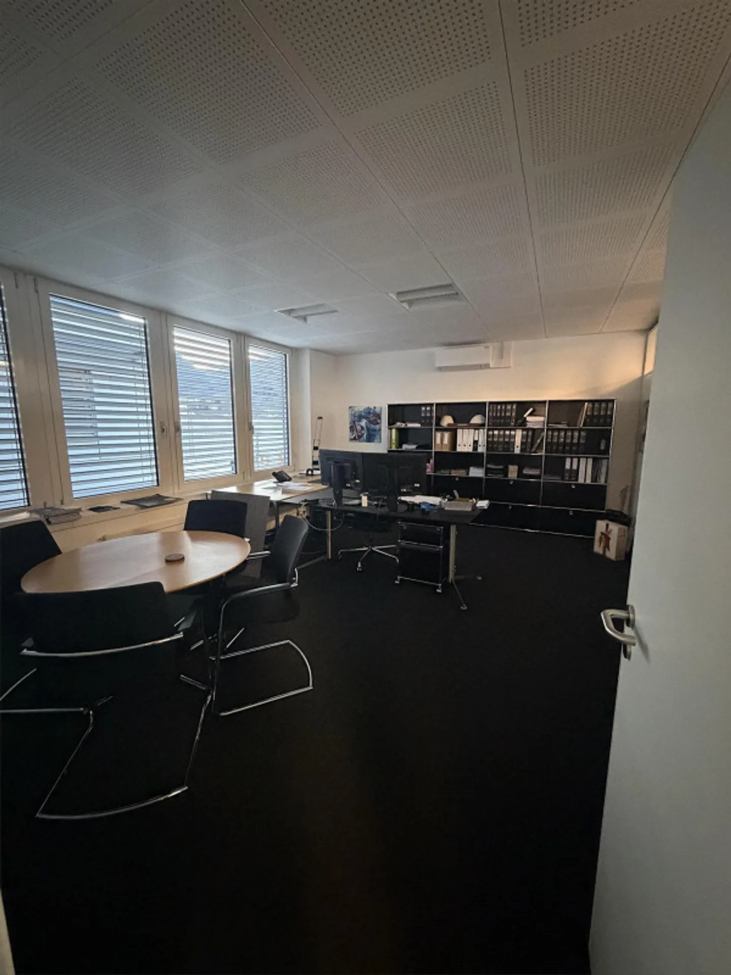 Geräumige Büroräumlichkeit in Chur - Foto 2 von 6