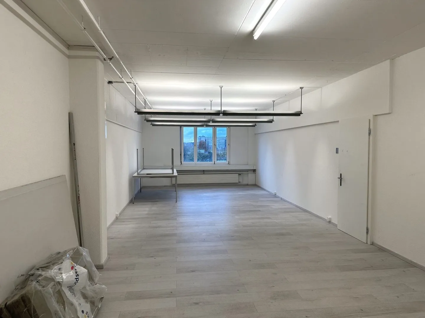 Spazio ufficio attraente a Oberwinterthur - Foto 2 di 3