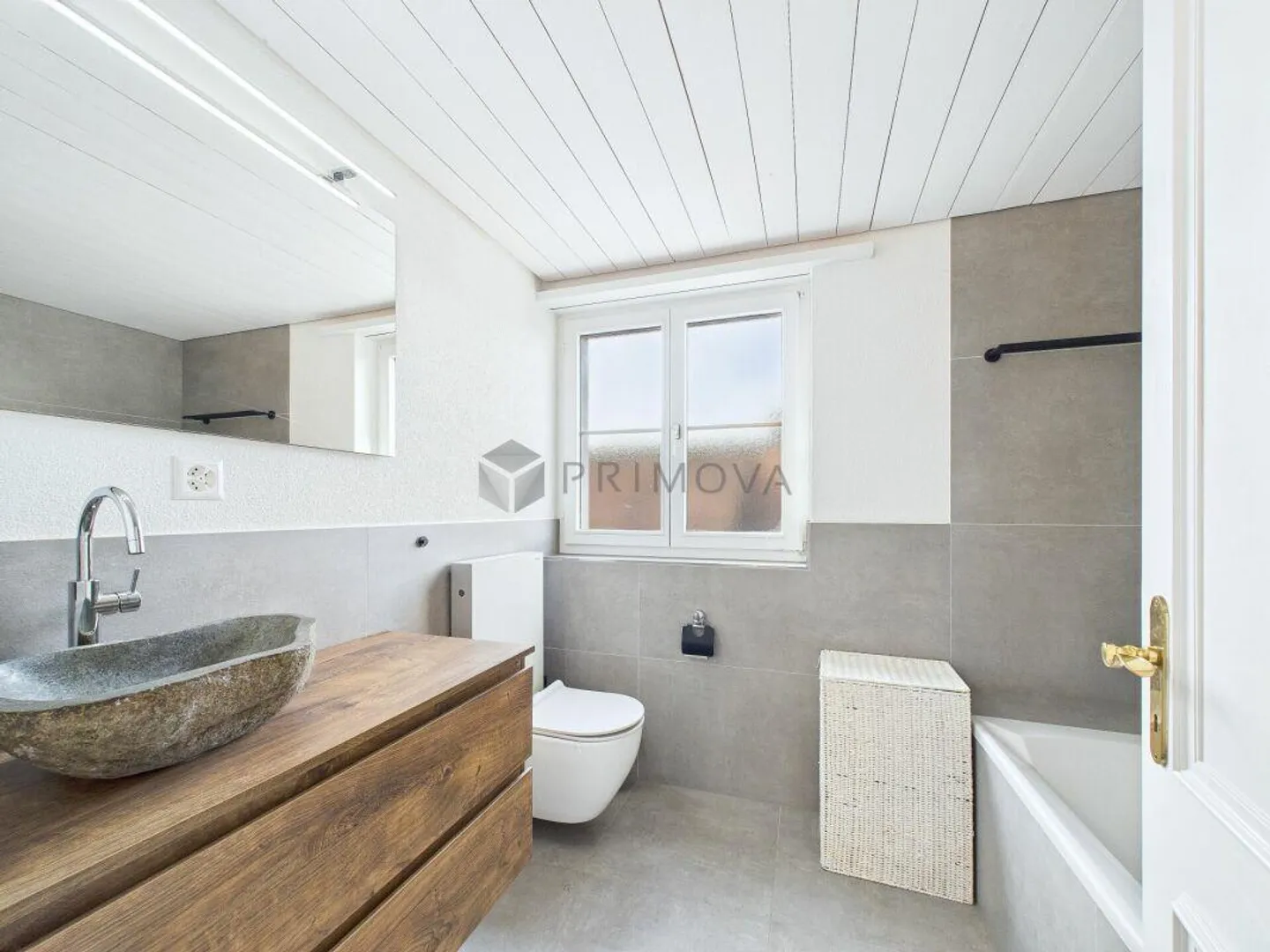 Per te, per noi e per le persone che vogliono il WOW nella vita. Un attico maisonette pronto per essere abitato. - Foto 10 di 12