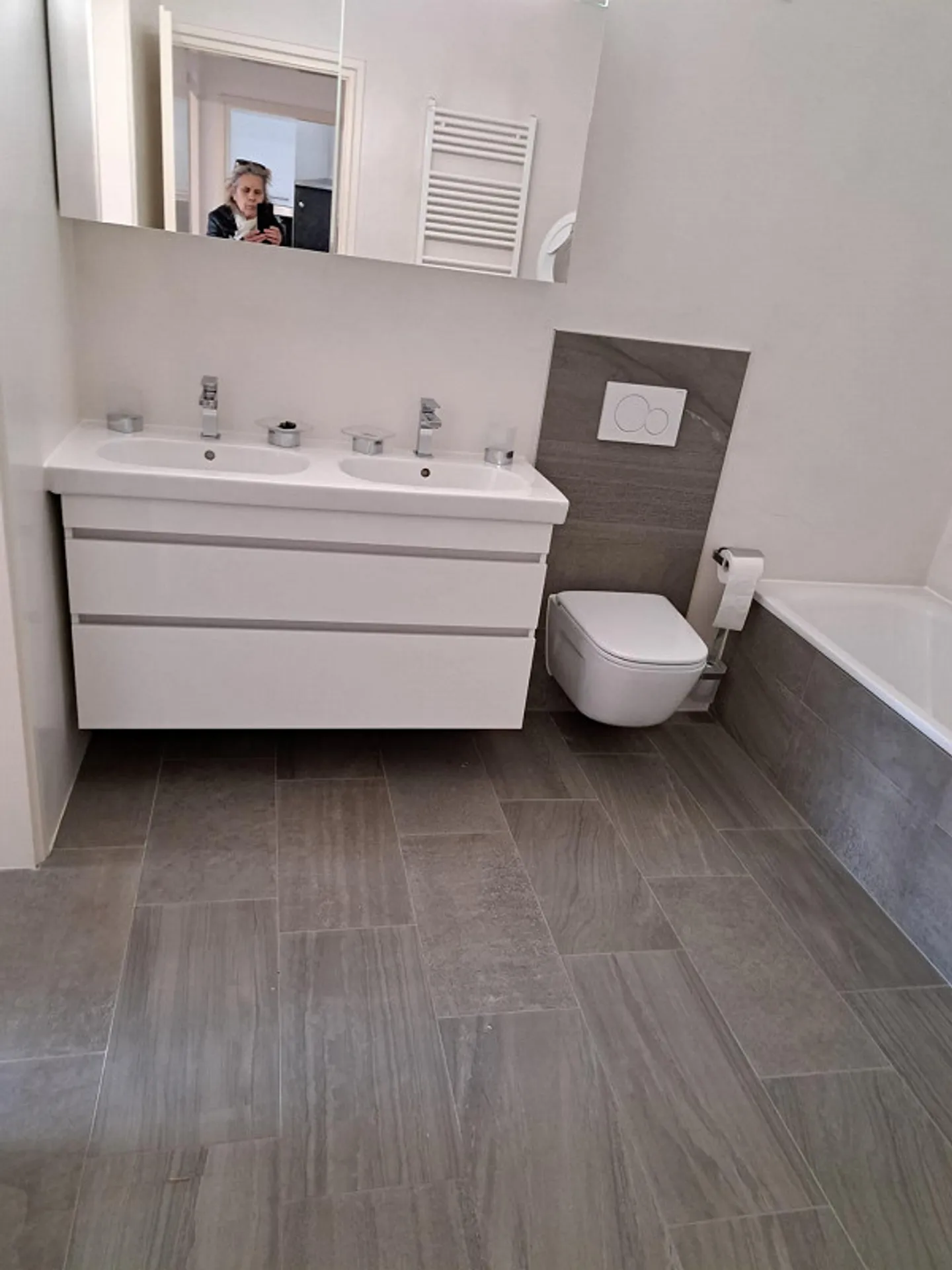 Appartamento moderno vicino al lago - Foto 12 di 13