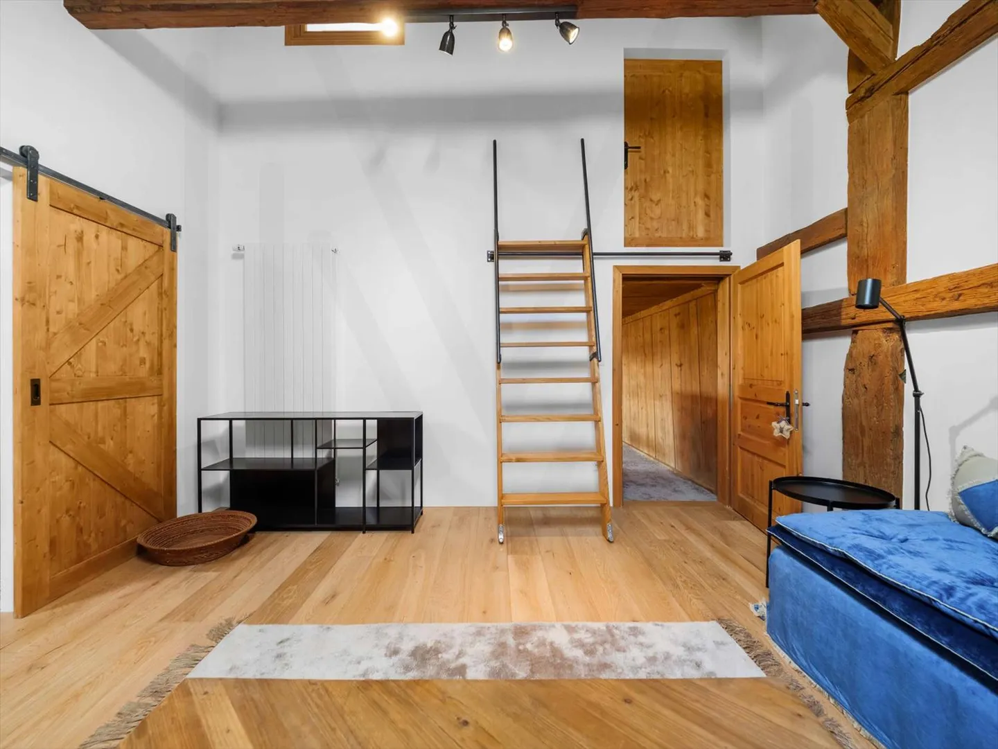 Extraordinary, fully renovated farmhouse in the heart of the Fribourg countryside - Photo 13 of 13
