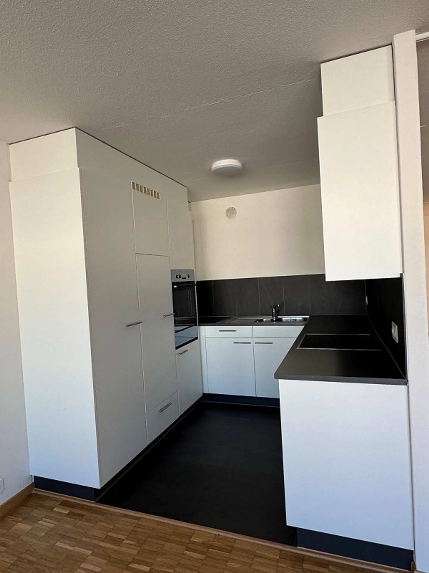 Helle 3.5 Zimmerwohnung - Foto 3 von 10