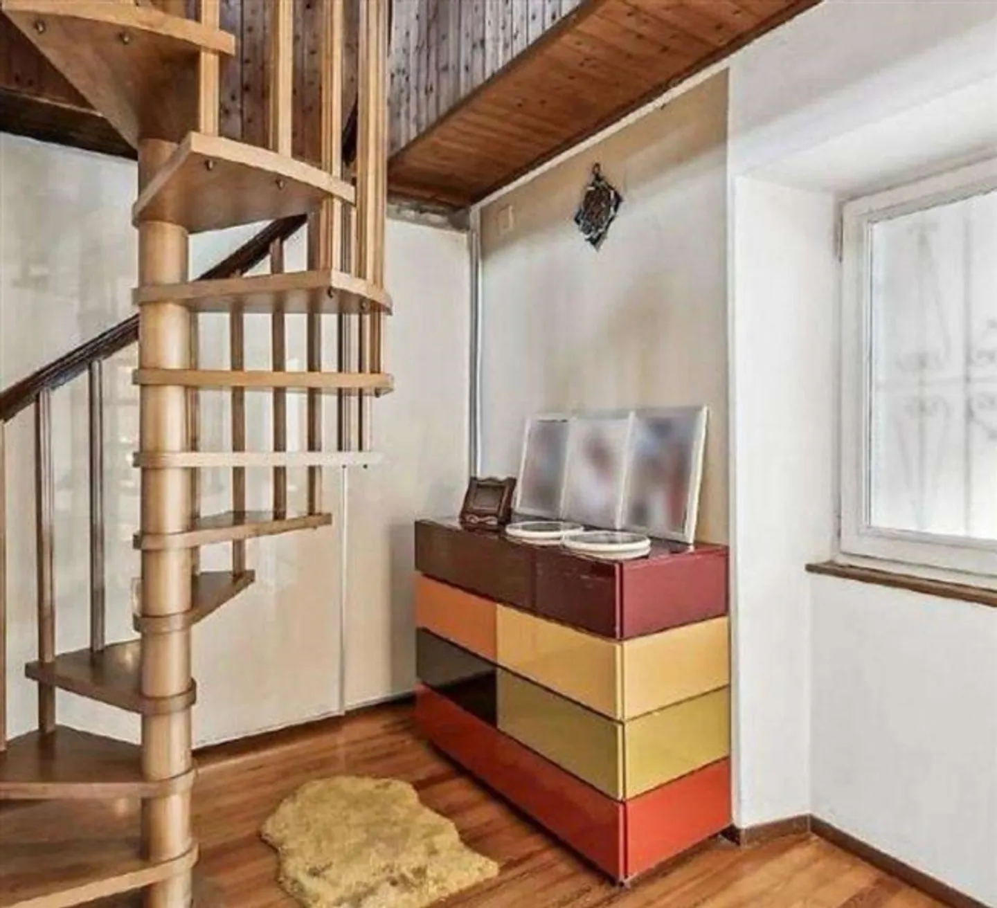 "CRYPTO-FRIENDLY" Casa unifamiliare con giardino e parcheggio - Foto 6 di 12