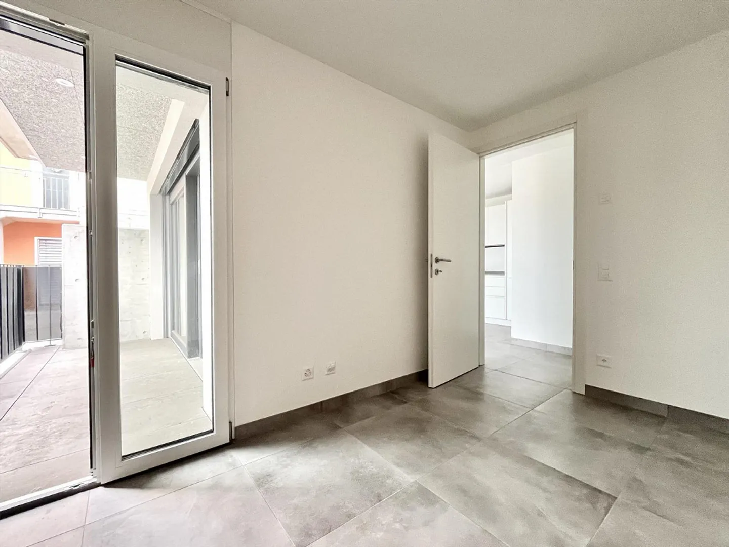 NOUVEL APPARTEMENT 2.5 PIÈCES AU REZ-DE-CHAUSSÉE À TESSERETE - Photo 7 sur 9