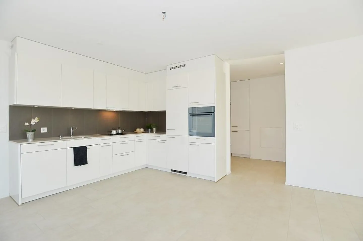 MODERN AND IN THE GREEN - YOUR NEW HOME - Photo 2 of 7