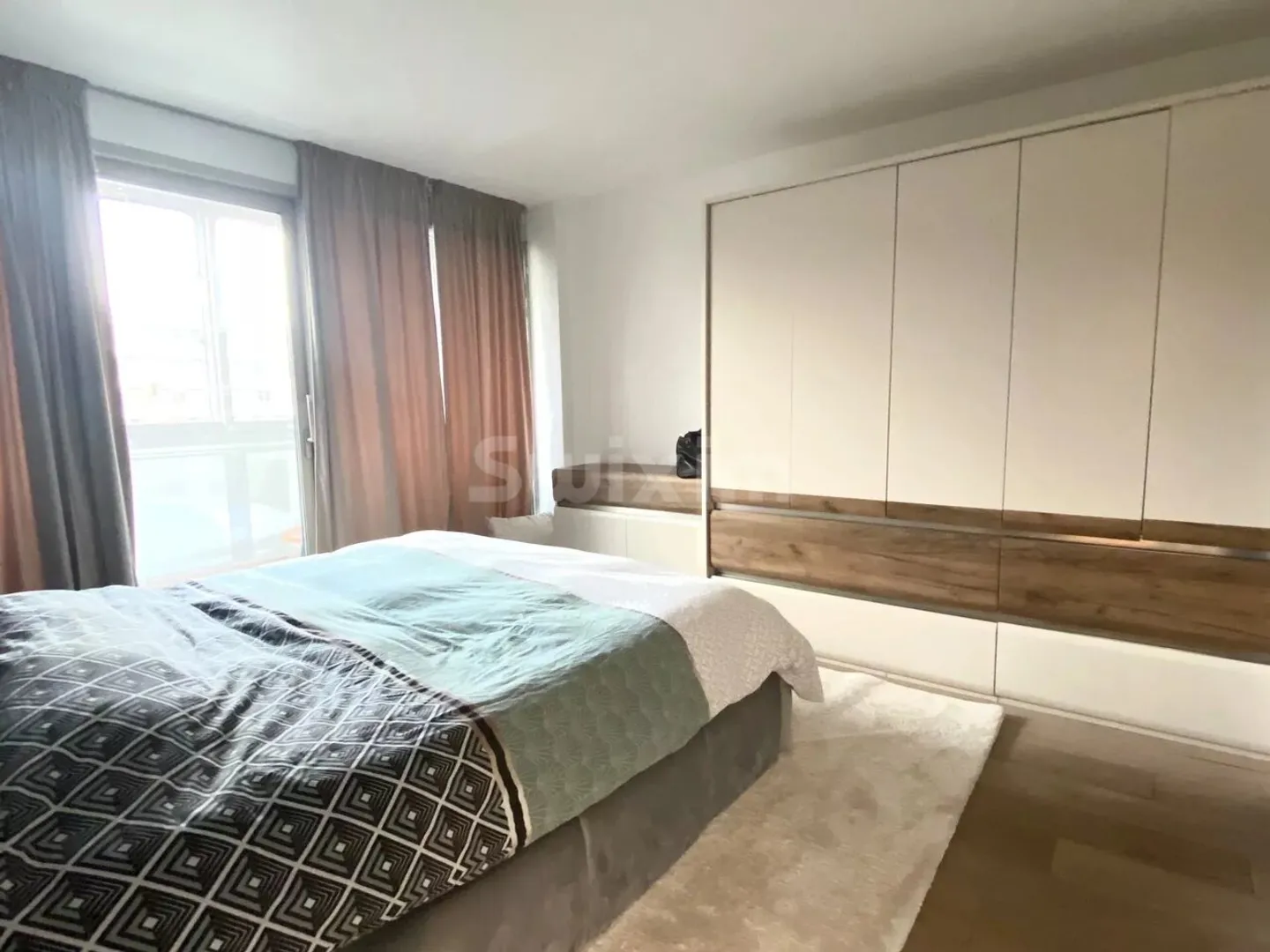 Appartement rénové avec vue - Photo 5 sur 5