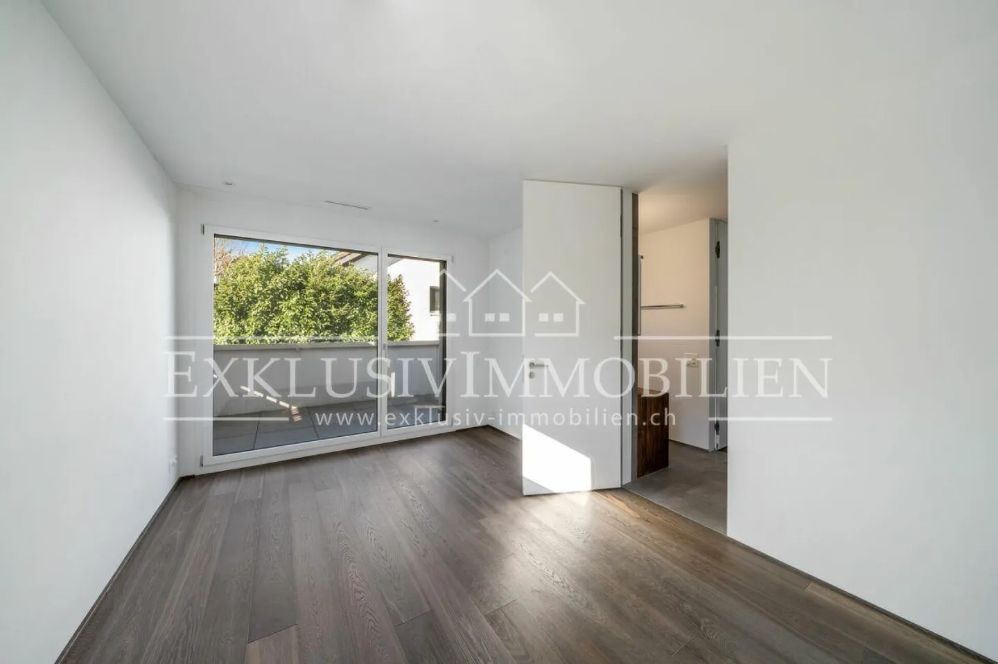 Luxuriöse Attikawohnung mit Seesicht - Foto 6 von 9