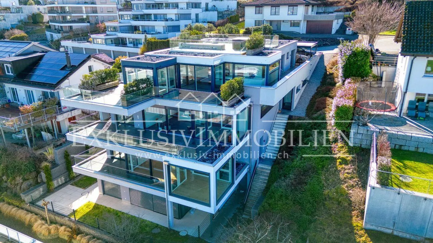 Luxuriöse Attikawohnung mit Seesicht - Foto 9 von 9