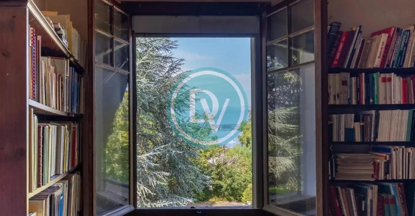 Charming Villa in Collonge-Bellerive - Photo 5 of 11
