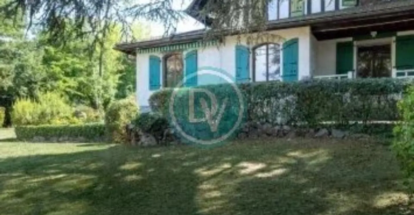 Charming Villa in Collonge-Bellerive - Photo 11 of 11
