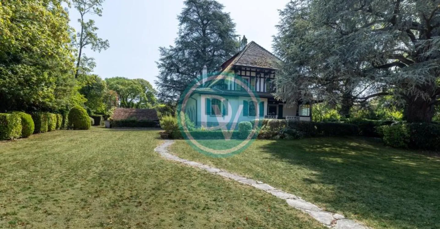 Charming Villa in Collonge-Bellerive - Photo 10 of 11