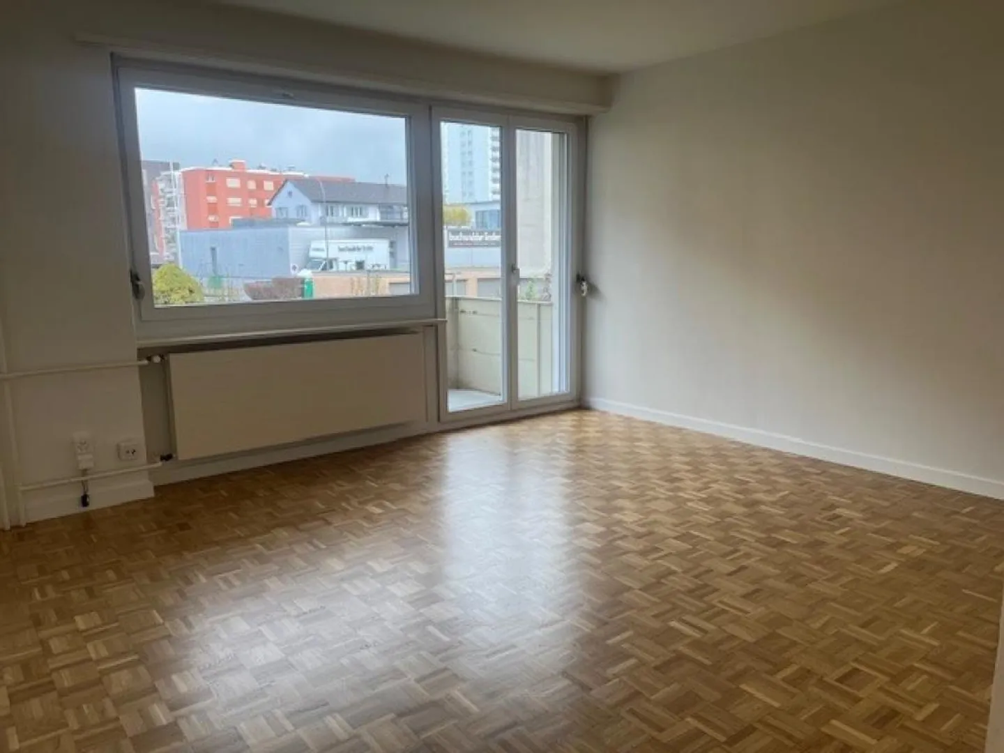 Charmante Wohnung in Emmenbrücke - Foto 1 von 5