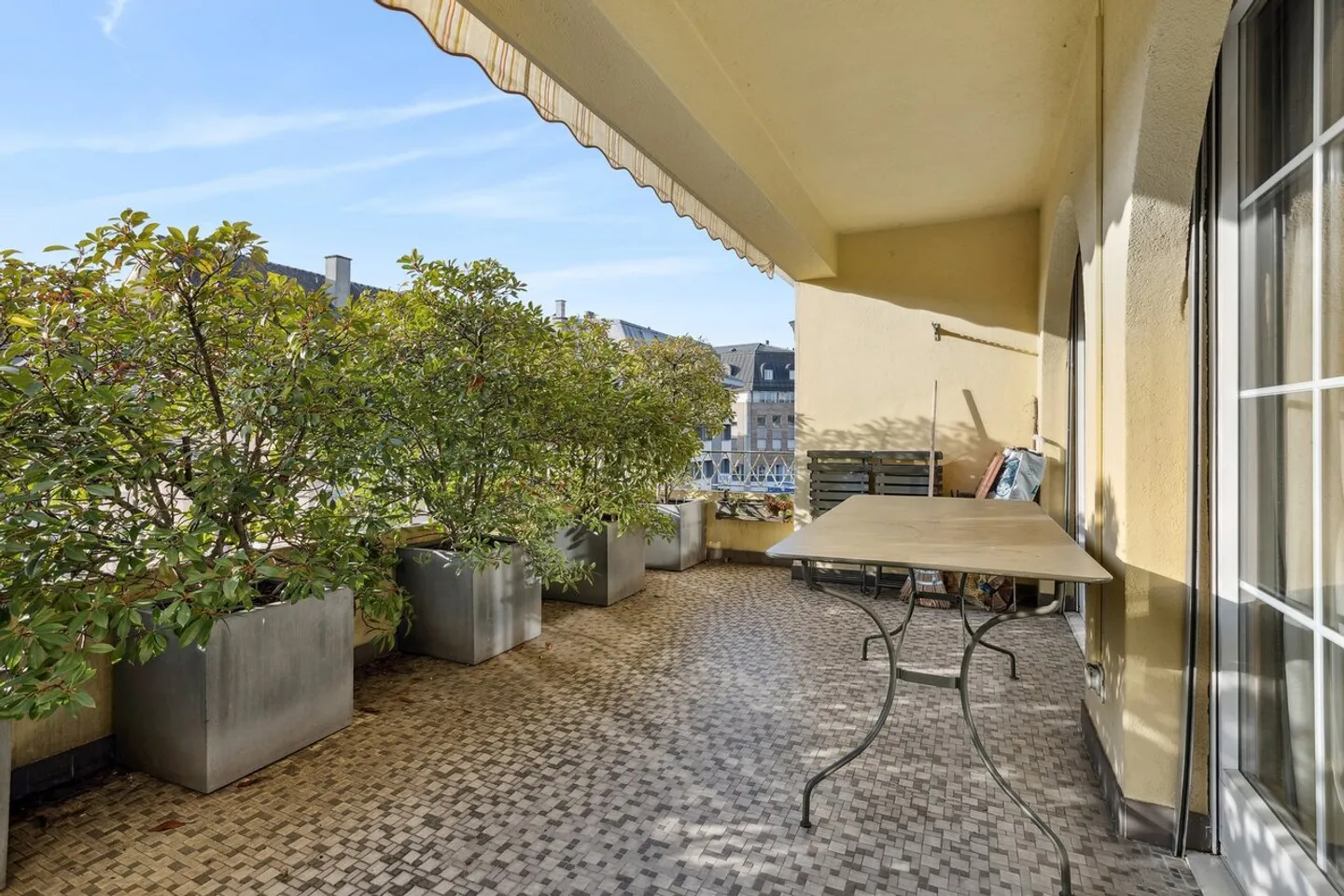 Spacious 4-room apartment in the heart of Morges - Exclusively - Photo 7 of 12