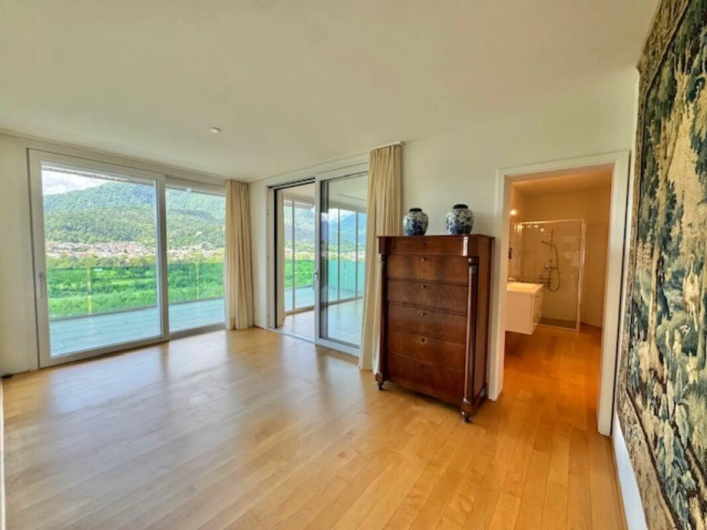 ZU VERKAUFEN IN SOLDUNO - FANTASTISCHES 4-ZIMMER-ATTIKAWHNUNG MIT A... - Foto 17 von 23