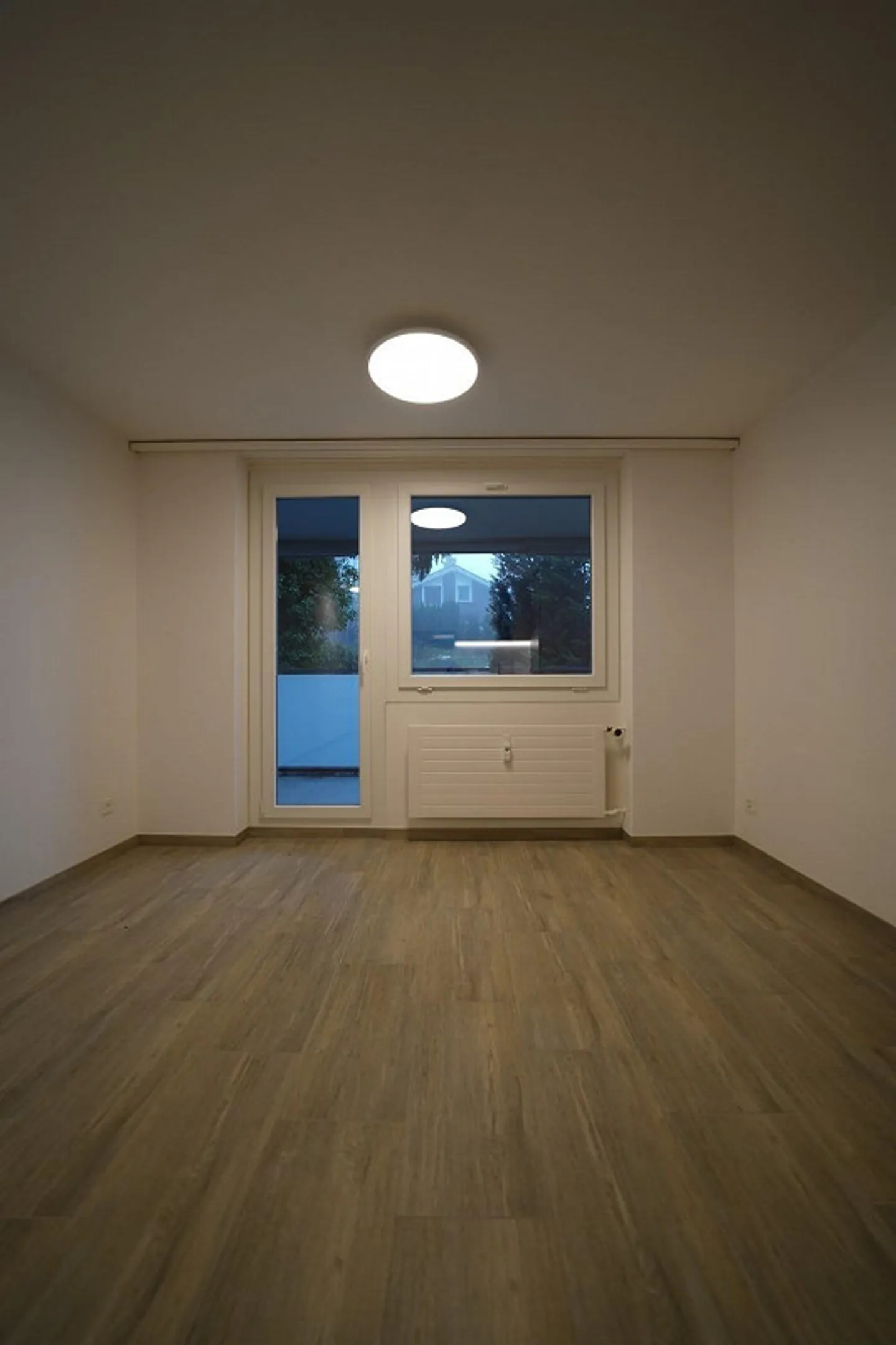 Votre nouveau chez-vous ! Appartement rénové de 1,5 pièce avec balcon - Photo 6 sur 8