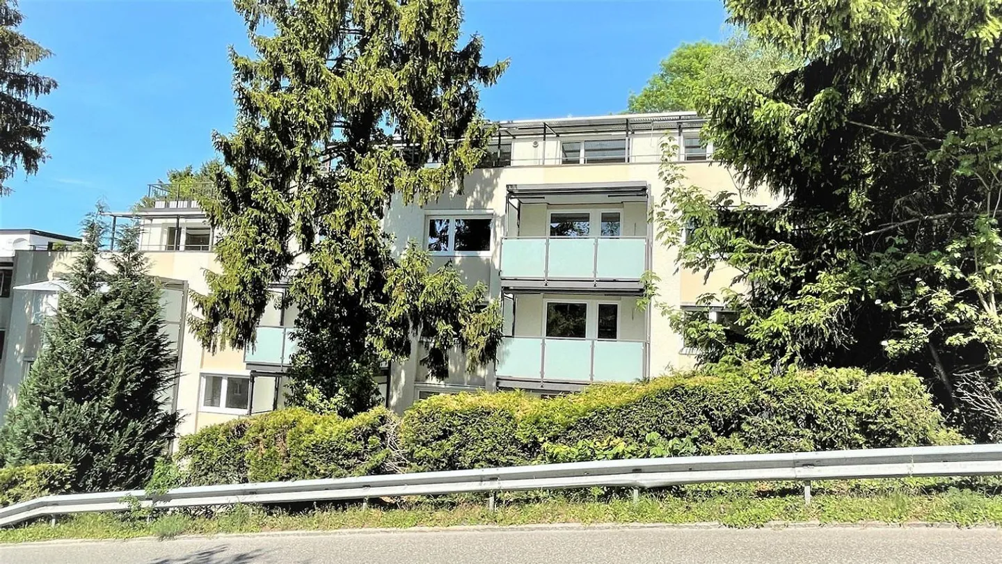 Votre nouveau chez-vous ! Appartement rénové de 1,5 pièce avec balcon - Photo 7 sur 8